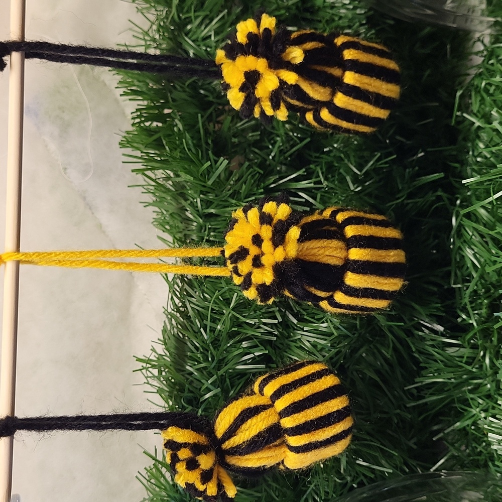 Steeler Tassel Hat Ornament - set of 3